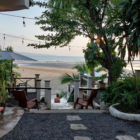 Hotel Y Restaurante Mama Ines 圣卡塔利娜岛 外观 照片