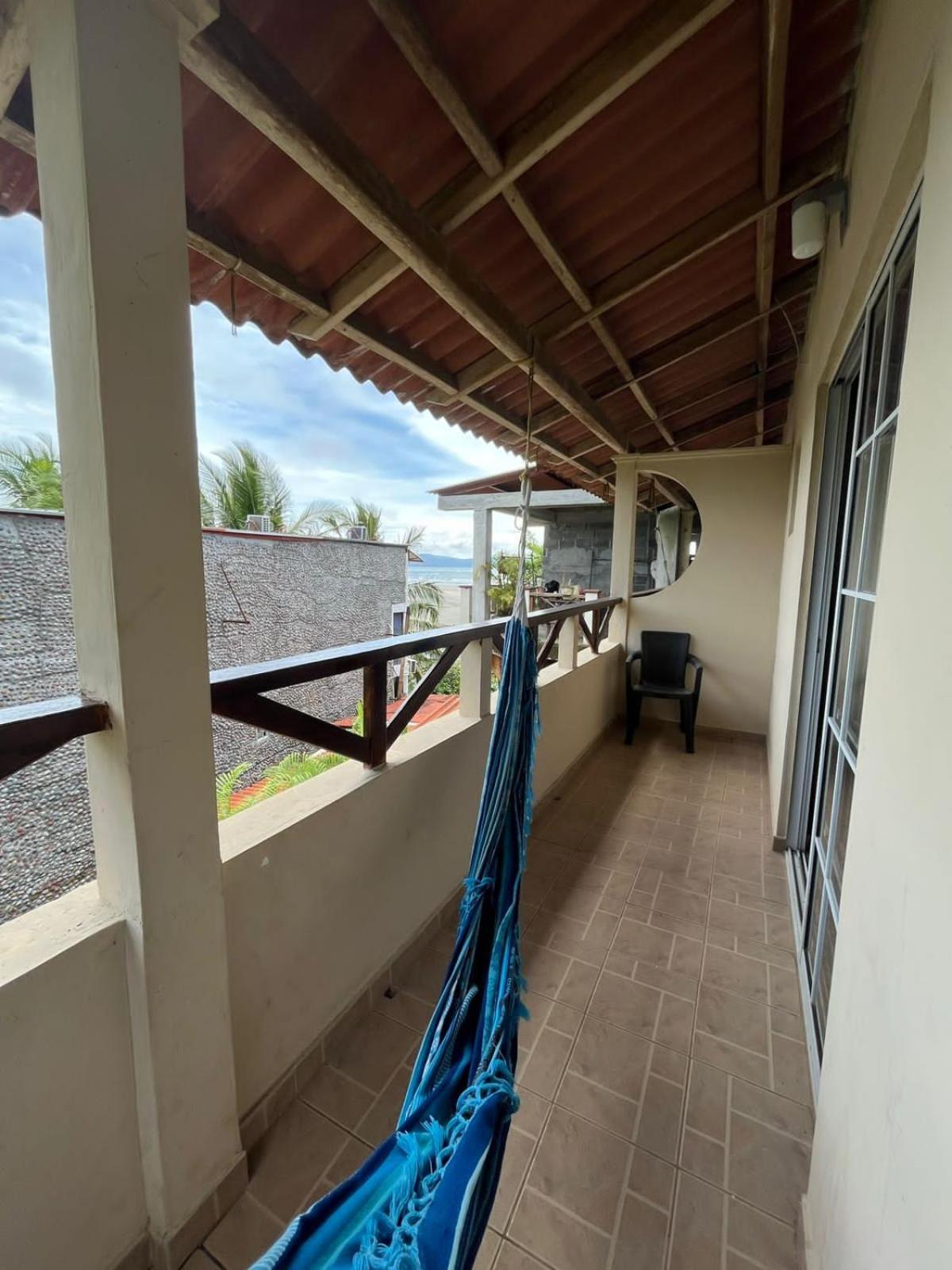 Hotel Y Restaurante Mama Ines 圣卡塔利娜岛 外观 照片